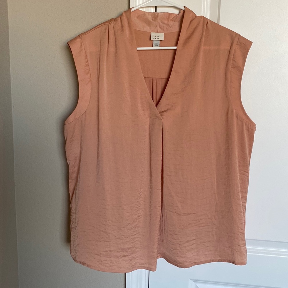 Draping blouse tank style silk feel with Jersey feel back